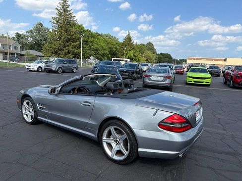 Used 2011 Mercedes-Benz SL 550 image 10