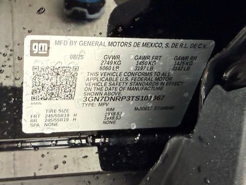 New 2026 Chevrolet Equinox EV LT image 39