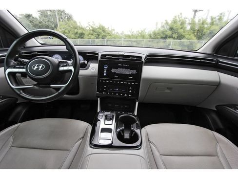 Used 2023 Hyundai Tucson Limited FWD image 10