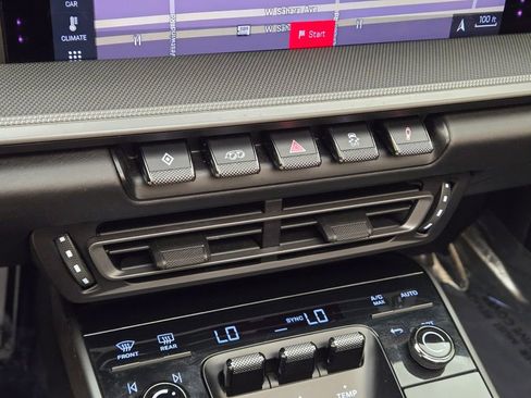 Used 2020 Porsche 911 Carrera S image 37