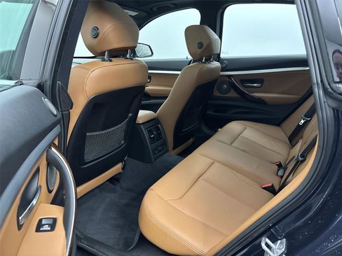 Used 2017 BMW 340i Gran Turismo xDrive image 29