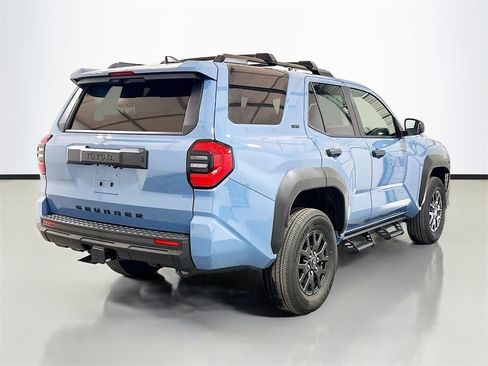 New 2026 Toyota 4Runner SR5 image 4