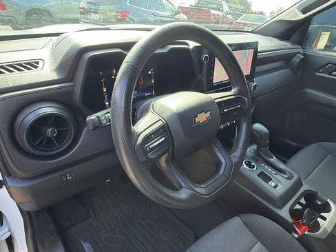 Used 2023 Chevrolet Colorado W/T w/ Safety Package AWD/4WD image 10