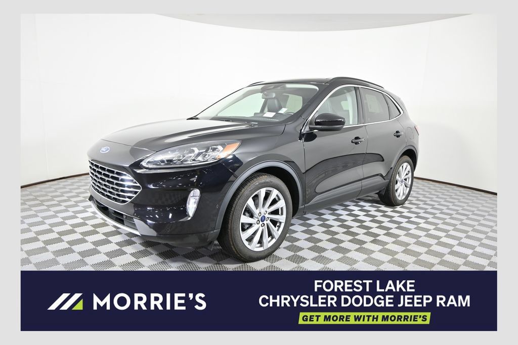Used 2022 Ford Escape Titanium w/ Titanium Elite Package AWD/4WD image 1