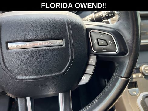 Used 2019 Land Rover Range Rover Evoque SE AWD/4WD image 36