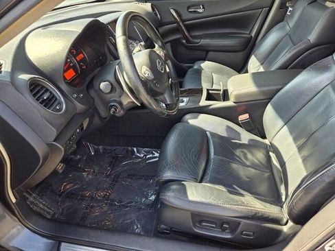 Used 2011 Nissan Maxima 3.5 SV w/ Premium Pkg image 5