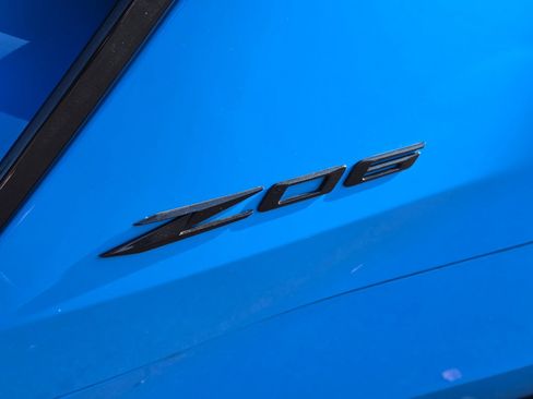Used 2025 Chevrolet Corvette Z06 RWD image 6
