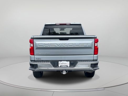 Used 2023 Chevrolet Silverado 1500 LT AWD/4WD image 5