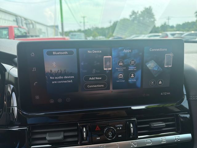 Certified 2026 Nissan Pathfinder Platinum AWD/4WD image 22