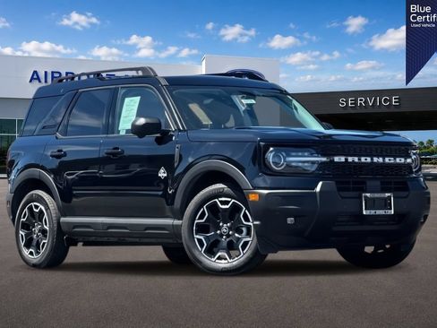 Certified 2025 Ford Bronco Sport Outer Banks w/ Outer Banks Tech Package+ AWD/4WD image 1