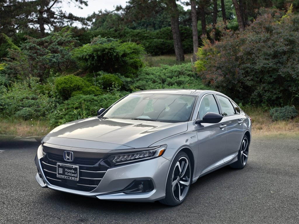 Certified 2022 Honda Accord Sport image 3