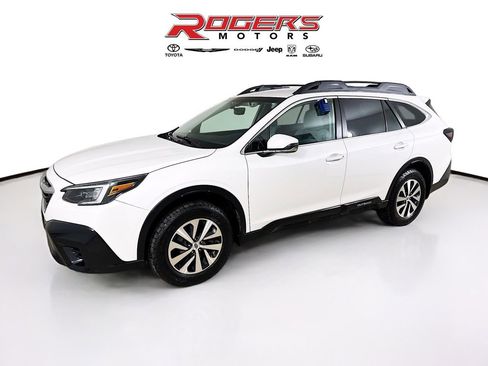 Used 2020 Subaru Outback Premium w/ Popular Package #1 image 3