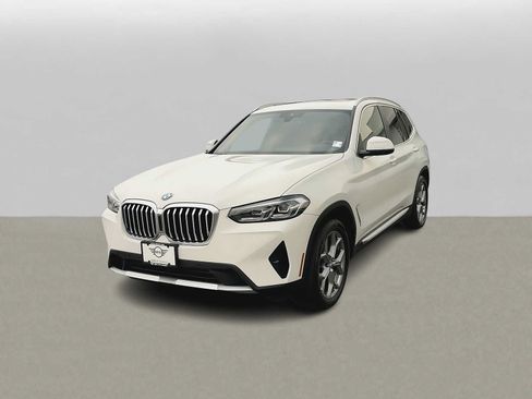 Used 2024 BMW X3 xDrive30i w/ Convenience Package AWD/4WD image 4