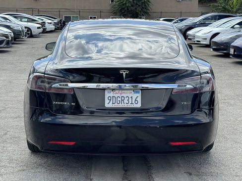 Used 2018 Tesla Model S 75D image 3