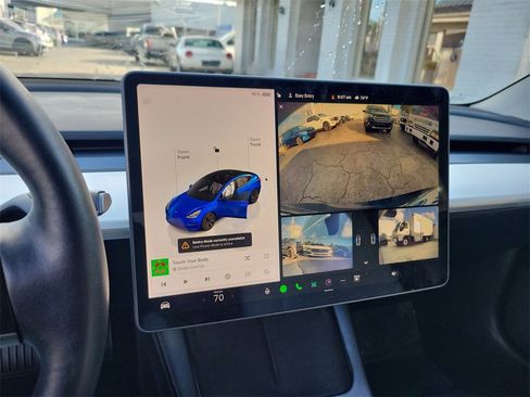 Used 2023 Tesla Model 3 Standard Range image 20