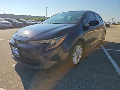 Used 2020 Toyota Corolla LE w/ LE Premium Package