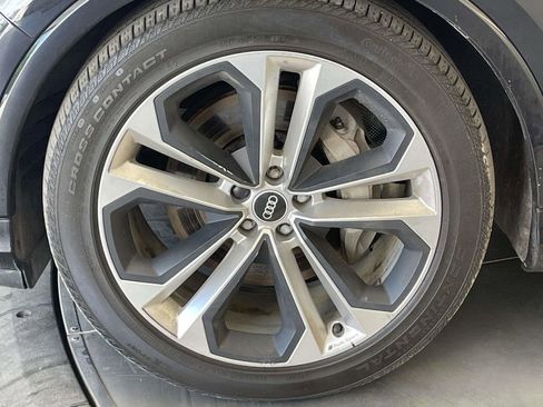 Used 2021 Audi Q7 3.0T Prestige w/ Prestige Package AWD/4WD image 11