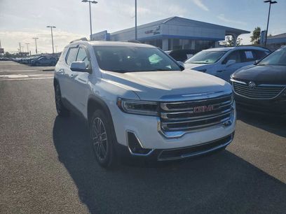 Used 2023 GMC Acadia SLT w/ Technology Package