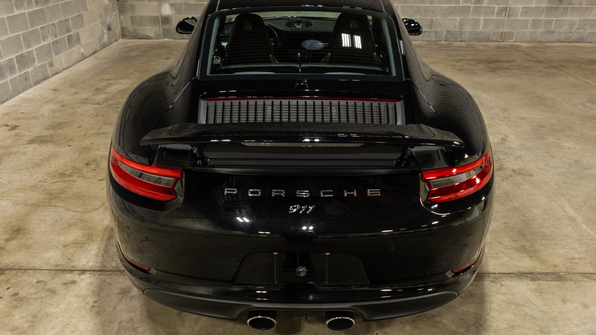 Used 2018 Porsche 911 Carrera RWD image 24