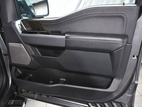 Used 2023 Ford F150 Lariat w/ Equipment Group 502A High image 15