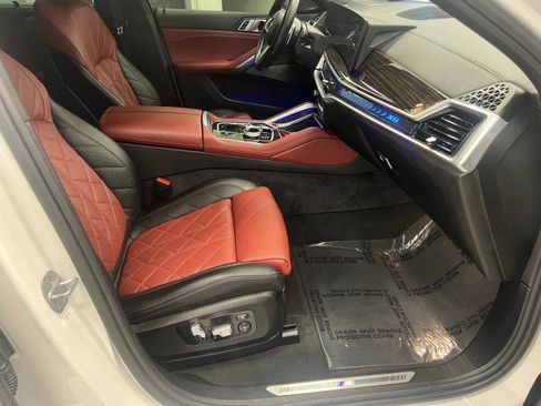 Used 2024 BMW X6 xDrive40i image 15
