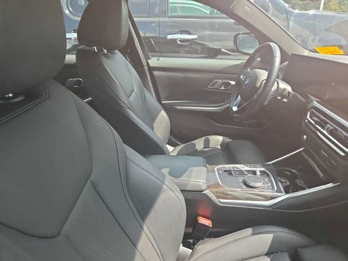 Used 2023 BMW 330i xDrive Sedan w/ Driving Assistance Package AWD/4WD image 11