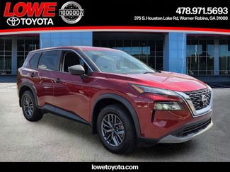 Used 2023 Nissan Rogue S FWD video 1