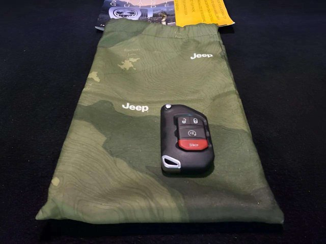 Used 2024 Jeep Wrangler Unlimited w/ Convenience Group AWD/4WD image 94