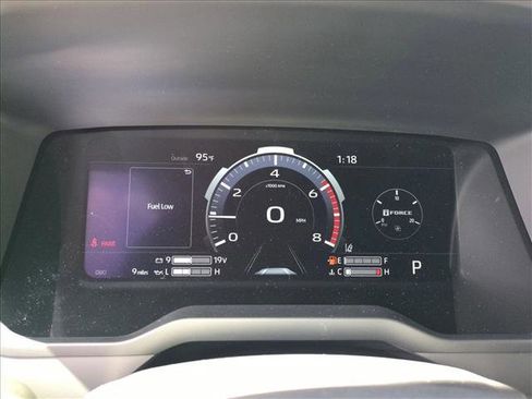 New 2026 Toyota Tundra Limited AWD/4WD image 11