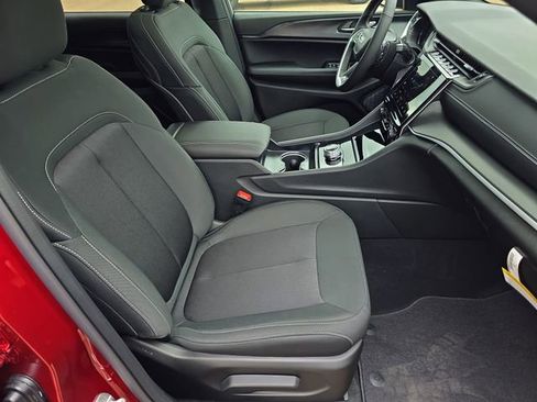 New 2026 Jeep Grand Cherokee L Laredo AWD/4WD image 26