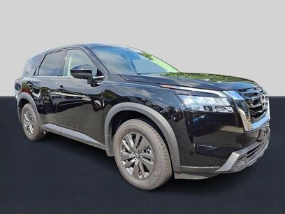 Certified 2024 Nissan Pathfinder S