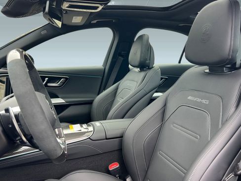 New 2026 Mercedes-Benz E 53 AMG e 4MATIC Sedan image 20