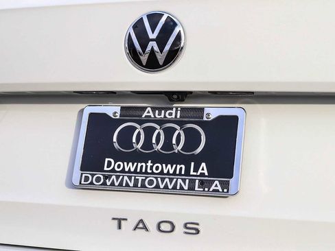 Used 2023 Volkswagen Taos S image 11