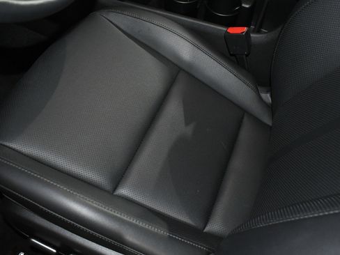 Used 2024 Hyundai Kona Limited image 11