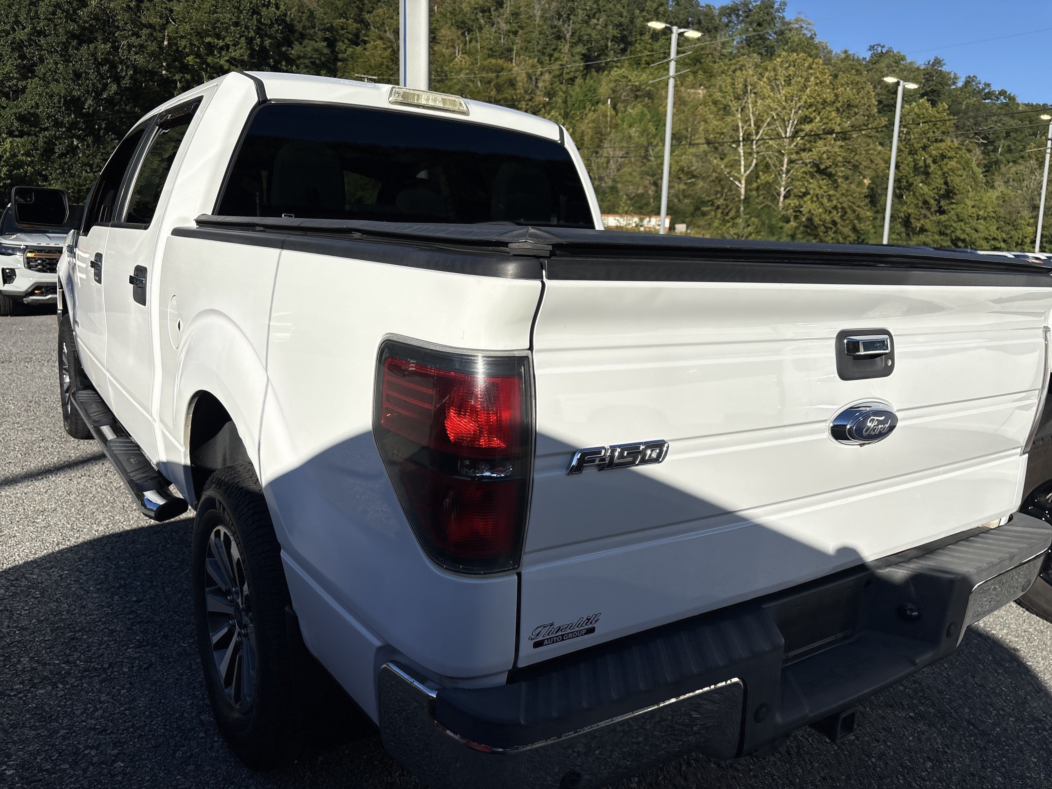 Used 2014 Ford F150 XLT w/ Equipment Group 302A Luxury AWD/4WD image 7