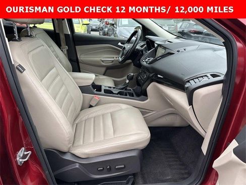 Used 2017 Ford Escape Titanium image 9