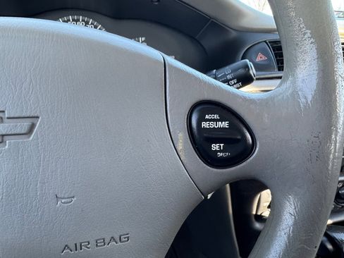 Used 2005 Chevrolet Malibu Classic image 24