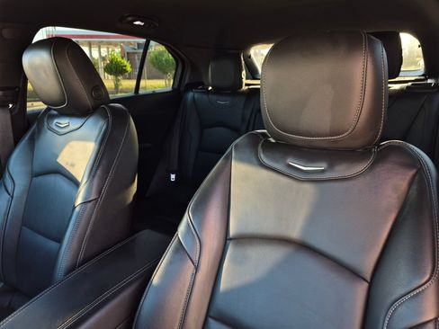 Used 2024 Cadillac XT4 Premium Luxury AWD/4WD image 33