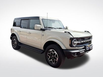 Certified 2025 Ford Bronco Outer Banks