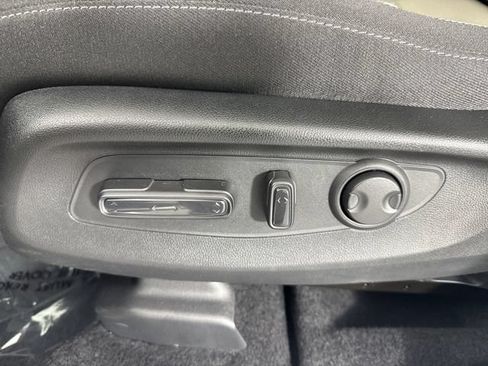 Used 2026 Honda CR-V EX image 23