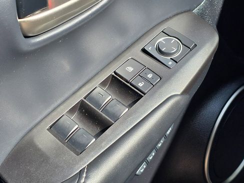 Used 2016 Lexus NX 200t FWD image 27