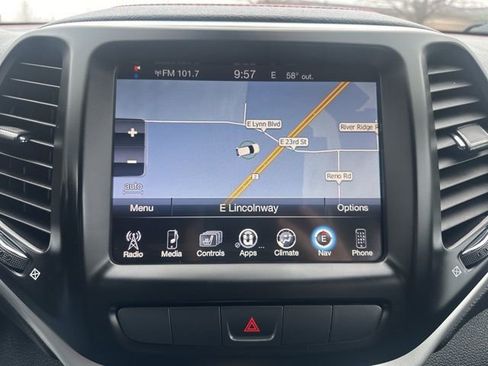 Used 2015 Jeep Cherokee Trailhawk w/ Leather Interior Group image 37