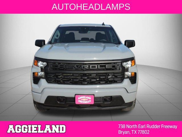 Used 2024 Chevrolet Silverado 1500 Custom w/ Turbomax Blackout Package RWD image 9
