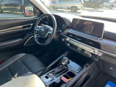 Used 2021 Kia Telluride SX w/ SX Prestige Package image 10