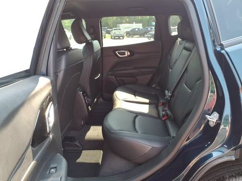 New 2026 Jeep Compass Limited AWD/4WD image 28