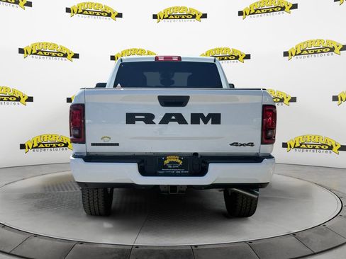 New 2026 RAM 2500 Big Horn AWD/4WD image 4