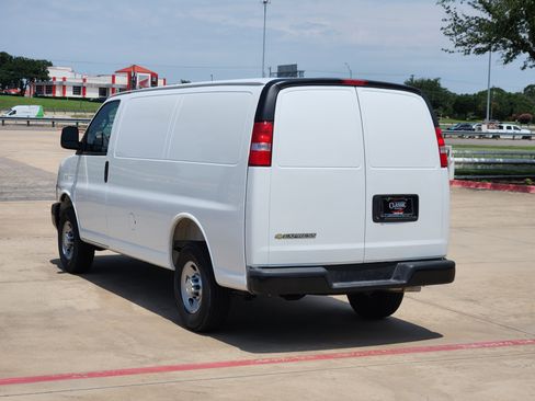 New 2025 Chevrolet Express 2500 w/ Driver Convenience Package image 3