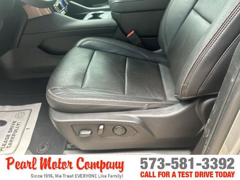 Certified 2023 Chevrolet Tahoe High Country AWD/4WD image 10