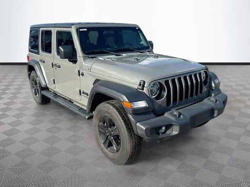 Certified 2022 Jeep Wrangler Unlimited Sport AWD/4WD image 4