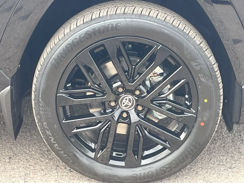 New 2026 Toyota RAV4 XSE AWD/4WD image 10